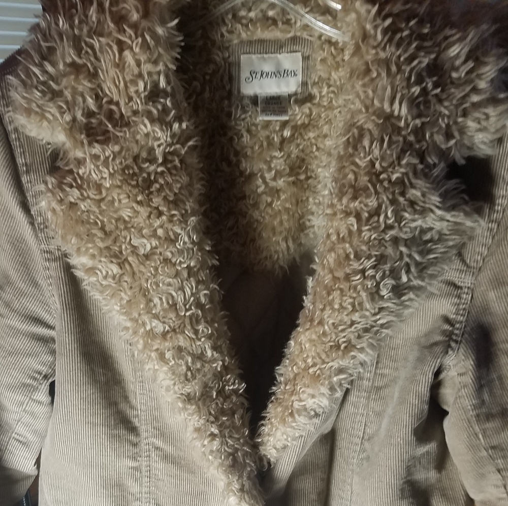 PennyLane Style Corduroy/sherpa fall/winter jacket, size L